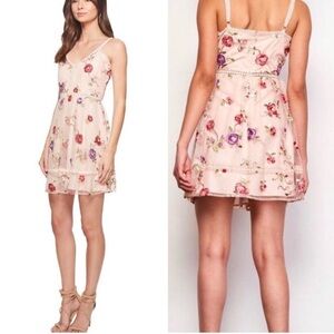 BB Dakota Floral Embroidered Dress